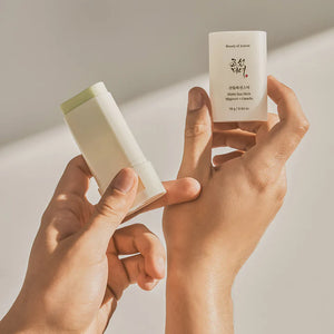 [BEAUTY OF JOSEON]  Matte Sun Stick Mugwort + Camelia